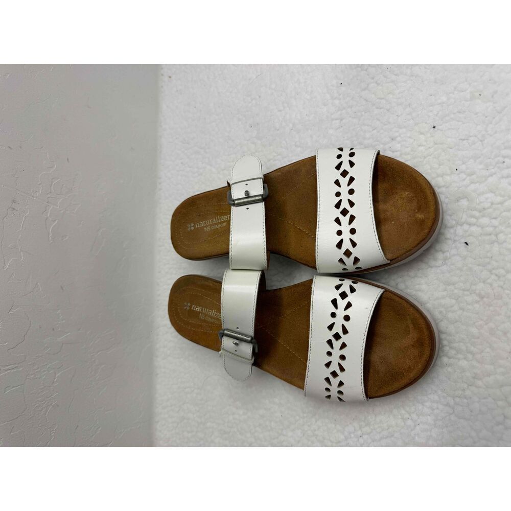 Naturalizer Daria White Leather Dual Strap Buckle Sandals Womens Size 7M